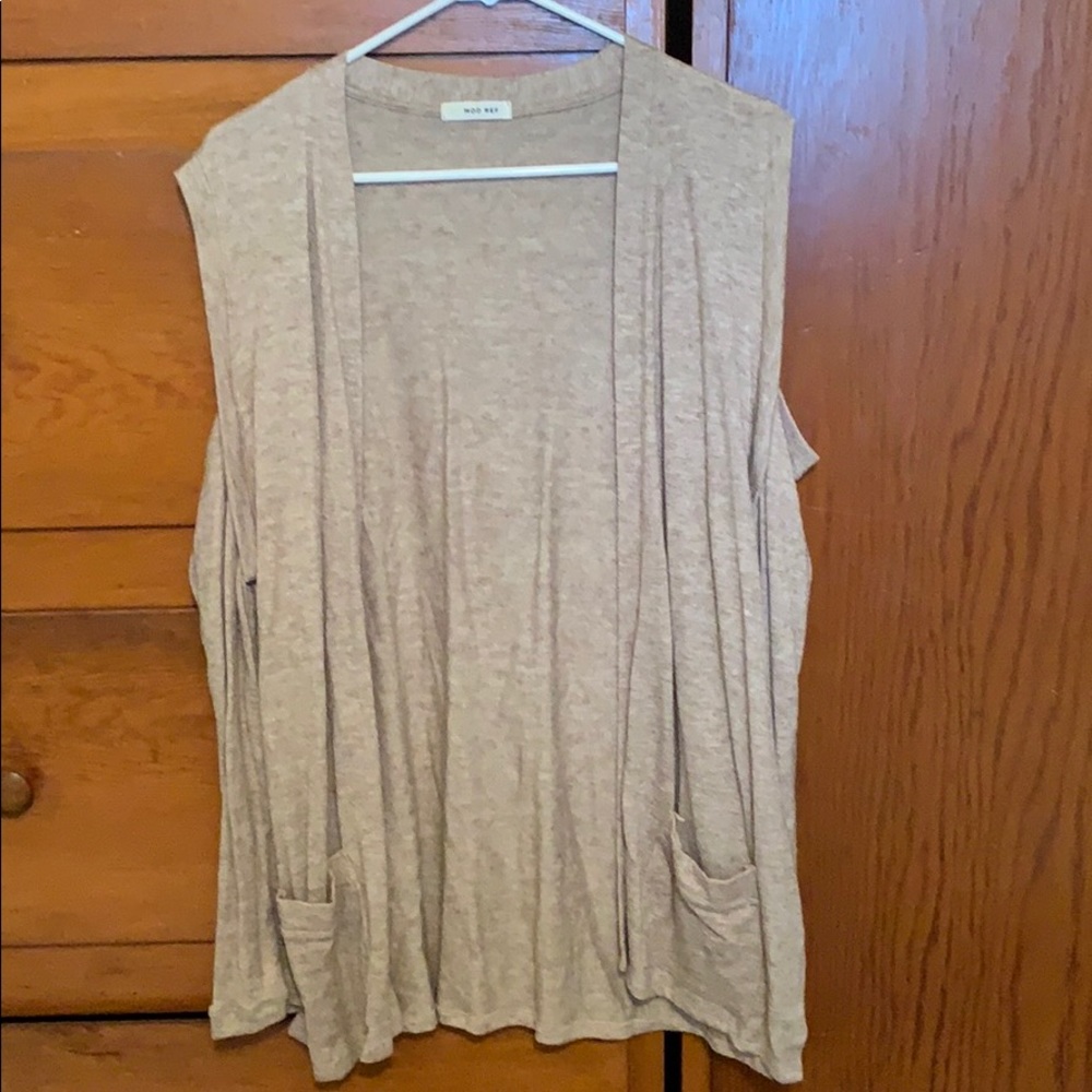 Oatmeal Cold Shoulder Cardigan